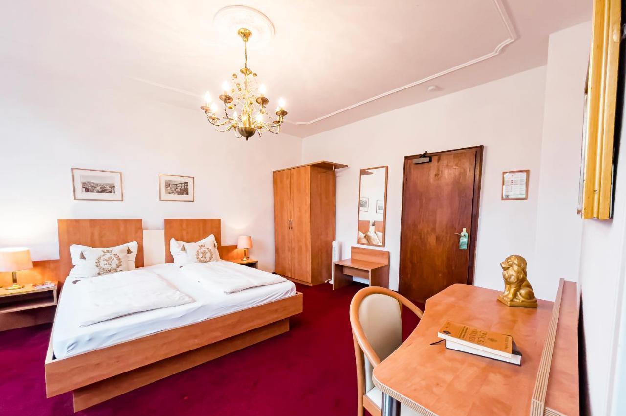 Hotel Zum Goldenen Loewen Sankt Goar Extérieur photo