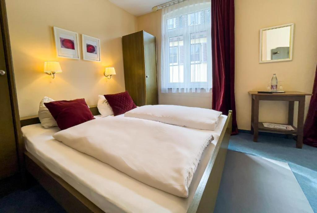Hotel Zum Goldenen Loewen Sankt Goar Extérieur photo