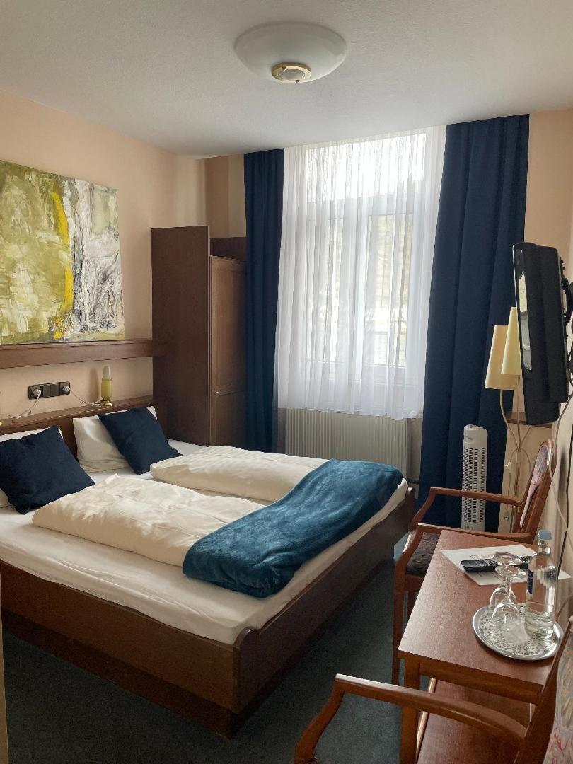 Hotel Zum Goldenen Loewen Sankt Goar Chambre photo