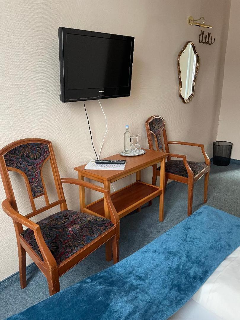 Hotel Zum Goldenen Loewen Sankt Goar Chambre photo